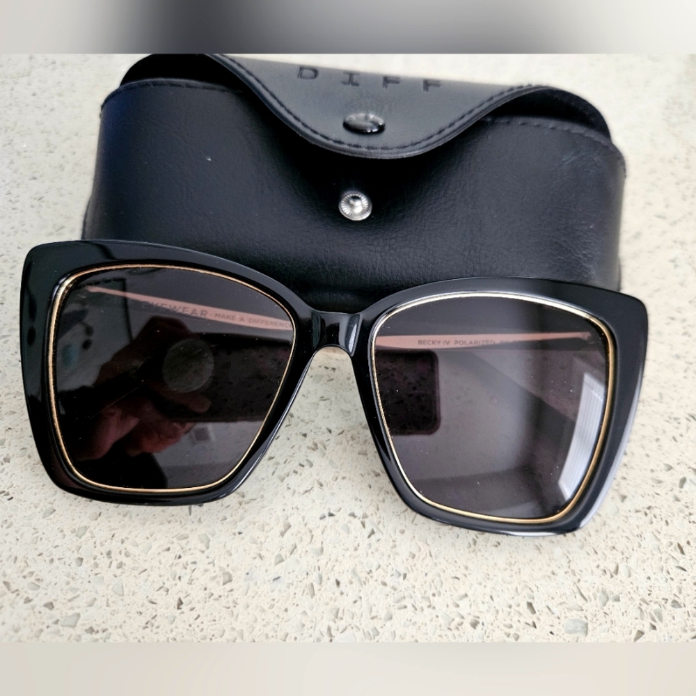 Diff Becky IV Sunglasses